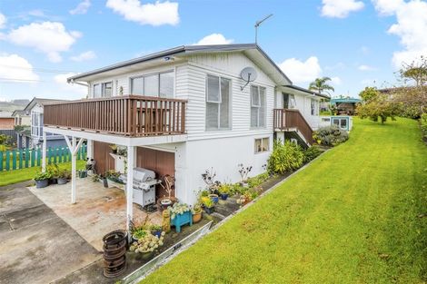 Photo of property in 17 Rembrandt Place, Opaheke, Papakura, 2113