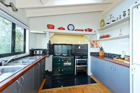 Photo of property in 166 Opanuku Road, Henderson Valley, Auckland, 0612