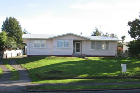 Photo of property in 18 Stirling Place, Tokoroa, 3420
