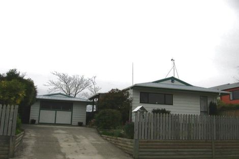 Photo of property in 66 Benmore Avenue, Cloverlea, Palmerston North, 4412