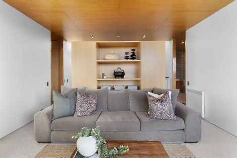 Photo of property in 30b Thackeray Street, Hamilton Lake, Hamilton, 3204