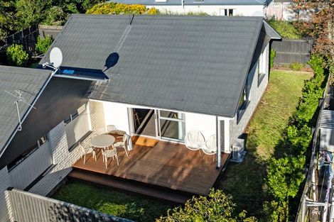 Photo of property in 2/9 Somme Street, St Albans, Christchurch, 8014