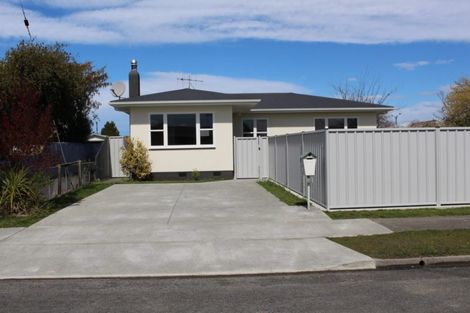 Photo of property in 29 Merton Crescent, Pirimai, Napier, 4112