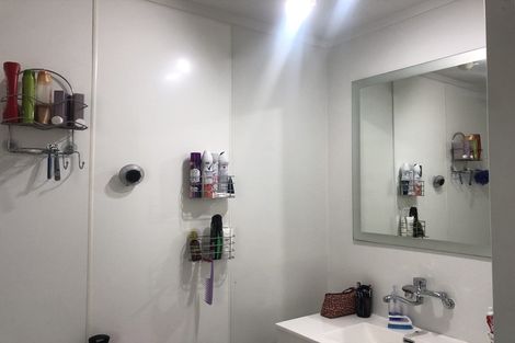 Photo of property in 2/33 Springfield Road, St Albans, Christchurch, 8014