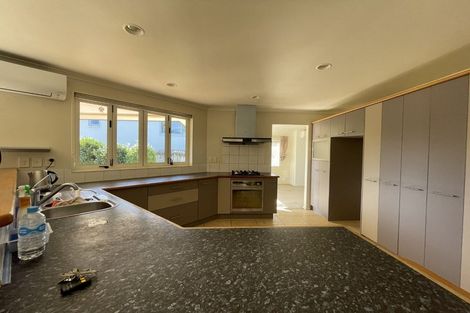 Photo of property in 83 Te Wharau Drive, Greenhithe, Auckland, 0632