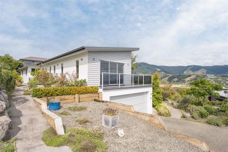 Photo of property in 12 Heemskerck Place, Britannia Heights, Nelson, 7010