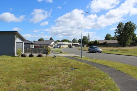 Photo of property in 28 Ngahana Place, Turangi, 3334