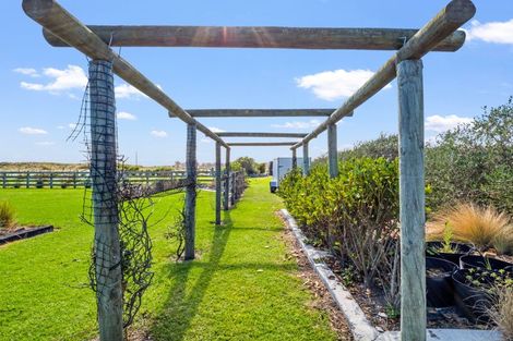 Photo of property in 3 Carex Grove, Foxton Beach, Foxton, 4815