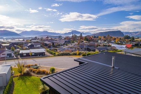 Photo of property in 30 Niger Street, Wanaka, 9305