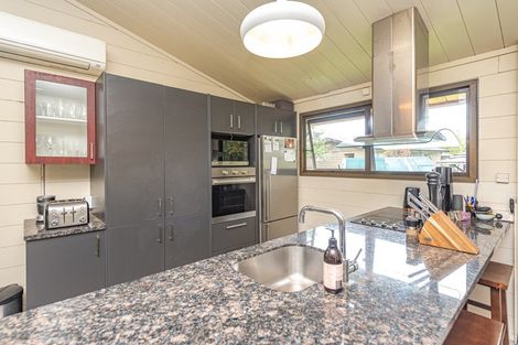 Photo of property in 40 Caffray Avenue, Aramoho, Whanganui, 4500