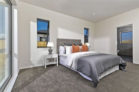 Photo of property in 3 Tarras Road, Kumeu, 0810