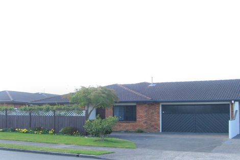 Photo of property in 2 Ngamotu Place, Mount Maunganui, 3116