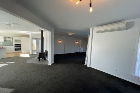 Photo of property in 3 Sandringham Place, Bryndwr, Christchurch, 8053