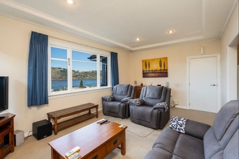 Photo of property in 10 Seddon Street, Ravensbourne, Dunedin, 9022