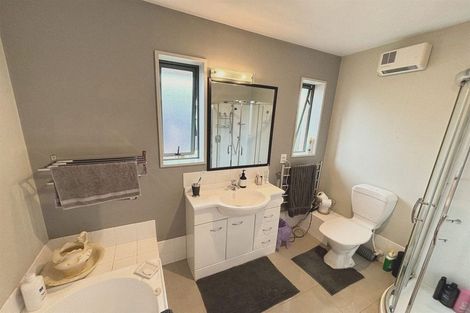 Photo of property in 14 Riegler Place, Belfast, Christchurch, 8051