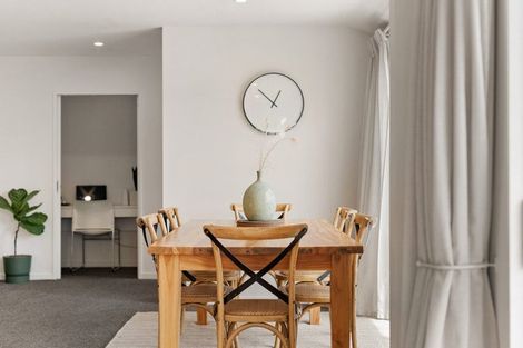 Photo of property in 22 Lochnagar Drive, Lake Hayes, Queenstown, 9304