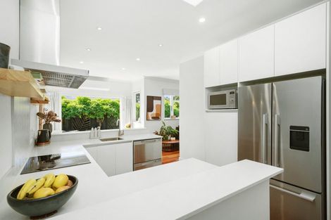 Photo of property in 63 Lane Street, Wallaceville, Upper Hutt, 5018