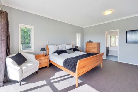 Photo of property in 29 Shine Road, South Head, Helensville, 0874