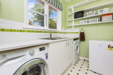 Photo of property in 8 Henry Street, Ebdentown, Upper Hutt, 5018