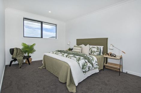 Photo of property in 30 Kapiakauri Road, One Tree Point, 0118
