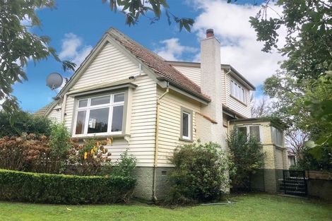 Photo of property in 1 Edward Street, Dannevirke, 4930