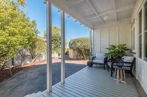 Photo of property in 1/58 Ngataringa Road, Devonport, Auckland, 0624