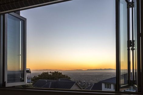 Photo of property in 11 Stonewall Place, Huntsbury, Christchurch, 8022