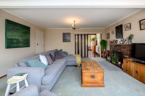 Photo of property in 12 Taverner Street, Carterton, 5713