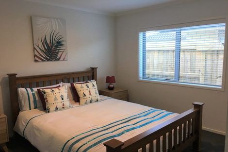 Photo of property in 16 Fuller Street, Papamoa Beach, Papamoa, 3118