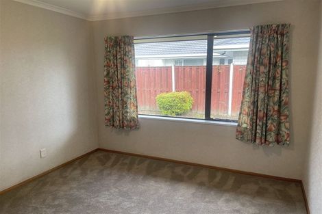 Photo of property in 30 Villa Grove, Ilam, Christchurch, 8041