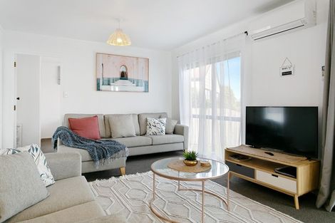 Photo of property in 18 Newberry Place, Richmond Heights, Taupo, 3330