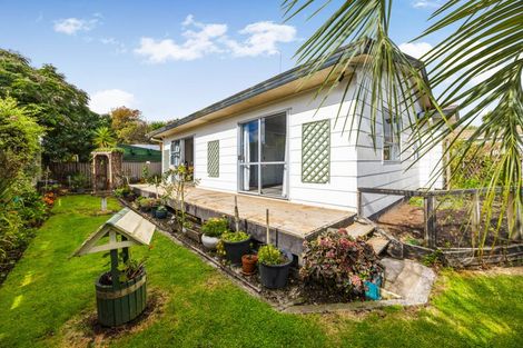 Photo of property in 52a Cosgrave Road, Papakura, 2110