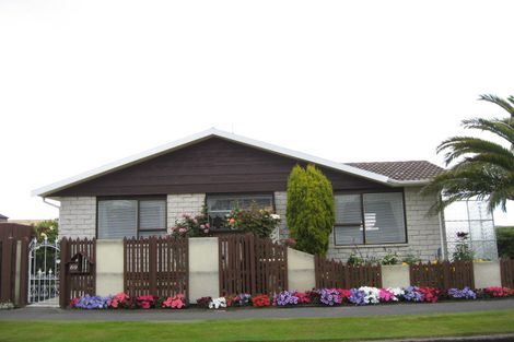 Photo of property in 69 Waratah Street, Avondale, Christchurch, 8061