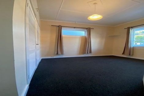 Photo of property in 2 Chaucer Road, Hospital Hill, Napier, 4110