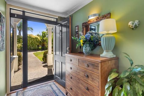 Photo of property in 7 Piha Close, Papamoa Beach, Papamoa, 3118