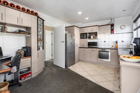 Photo of property in 6c Seddon Street, Glenholme, Rotorua, 3010