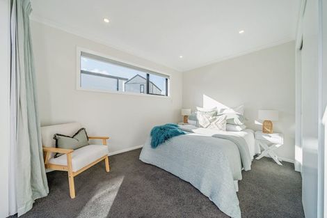 Photo of property in 18 Aston Crescent, Wallaceville, Upper Hutt, 5018
