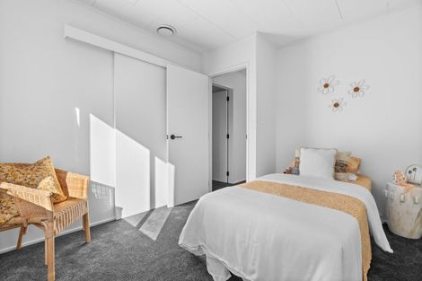 Photo of property in 424 High Street South, Carterton, 5713