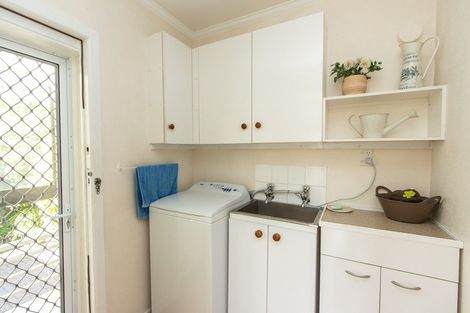 Photo of property in 4 Selwyn Road, Lynmore, Rotorua, 3010