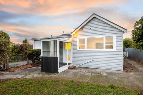 Photo of property in 7 Estuary Road, New Brighton, Christchurch, 8061