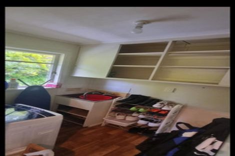 Photo of property in 3 Shackleton Grove, Stokes Valley, Lower Hutt, 5019