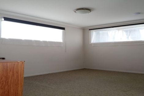 Photo of property in 73 Chartwell Avenue, Glenfield, Auckland, 0629