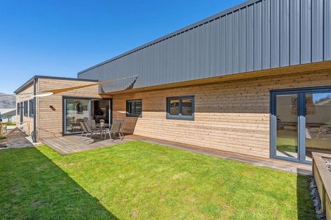 Photo of property in 48 Atkins Road, Luggate, Wanaka, 9383