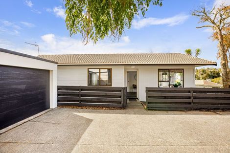 Photo of property in 1/9 Hydra Place, Glen Eden, Auckland, 0602
