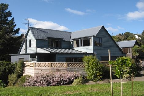 Photo of property in 69 Waikowhai Street, Ngaio, Wellington, 6035