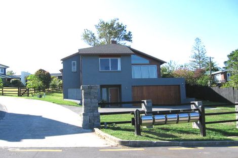 Photo of property in 12 Orne Street, Torbay, Auckland, 0630