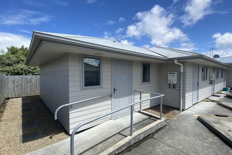 Photo of property in 12 Crescent Court, Melville, Hamilton, 3206