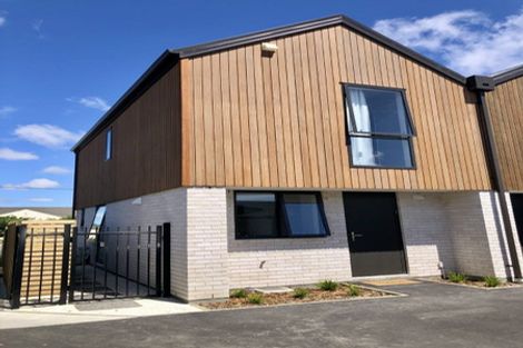 Photo of property in 2/58 Somme Street, St Albans, Christchurch, 8014