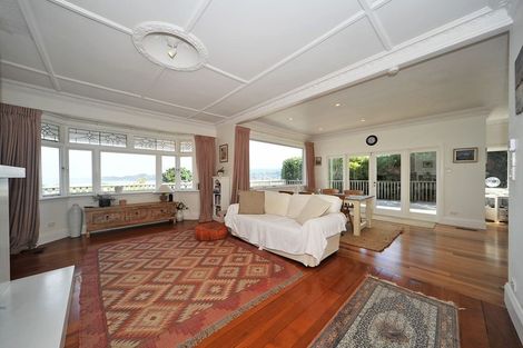 Photo of property in 25 Seatoun Heights Road, Miramar, Wellington, 6022