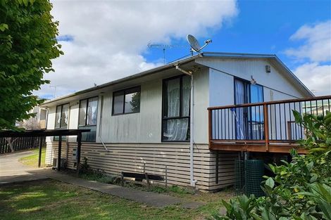 Photo of property in 1/8 Nearco Street, Randwick Park, Auckland, 2105